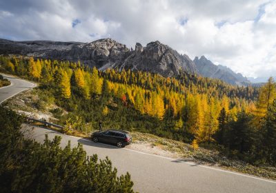 Aston Martin-Designer reist nach.. Dacia!